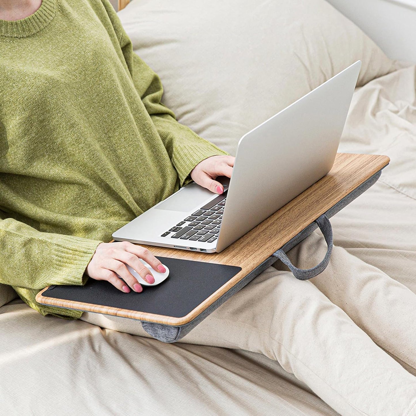 Laptopkissen mit Kissentablett, 30.5 x 57 x 4.5 cm