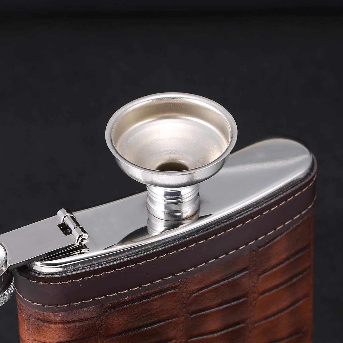 Flachmann Krokodilleder-Muster mit Trichter, 12 oz A. Krokodilleder-muster