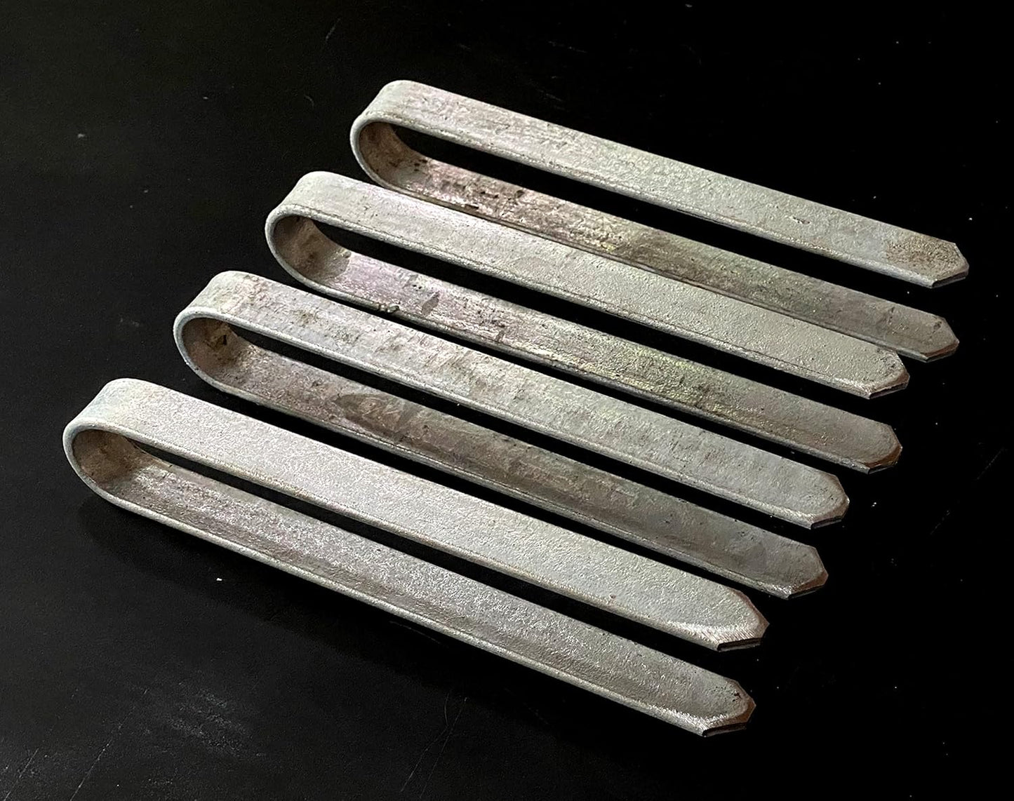 4-teiliges Bodenanker Set für Rosenbogen