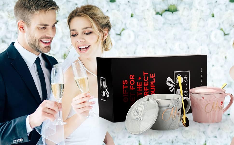 Hochzeits-Kaffeebecher-Set: Mr and Mrs, ovale