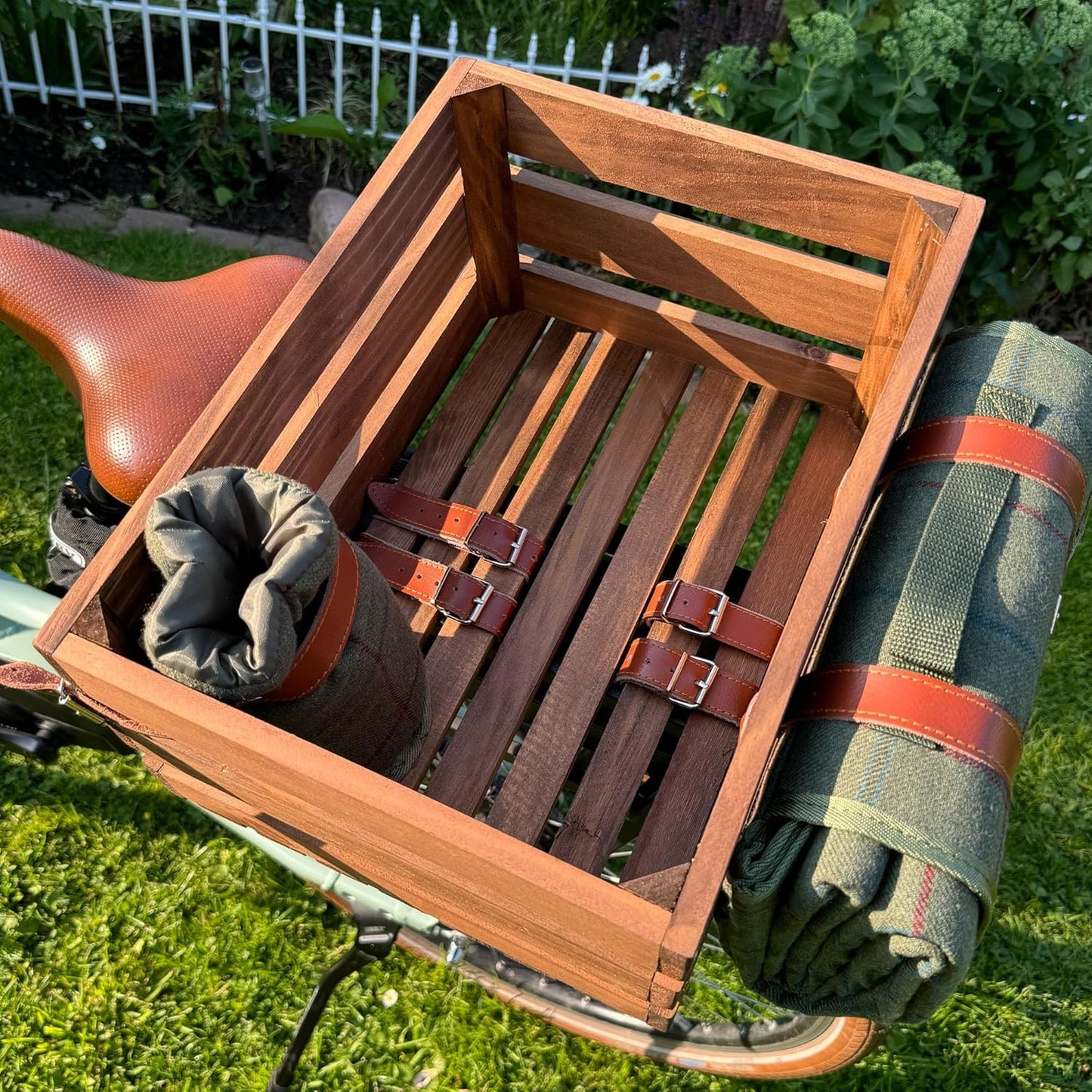 Velokiste mit Picknickdecke, Braun