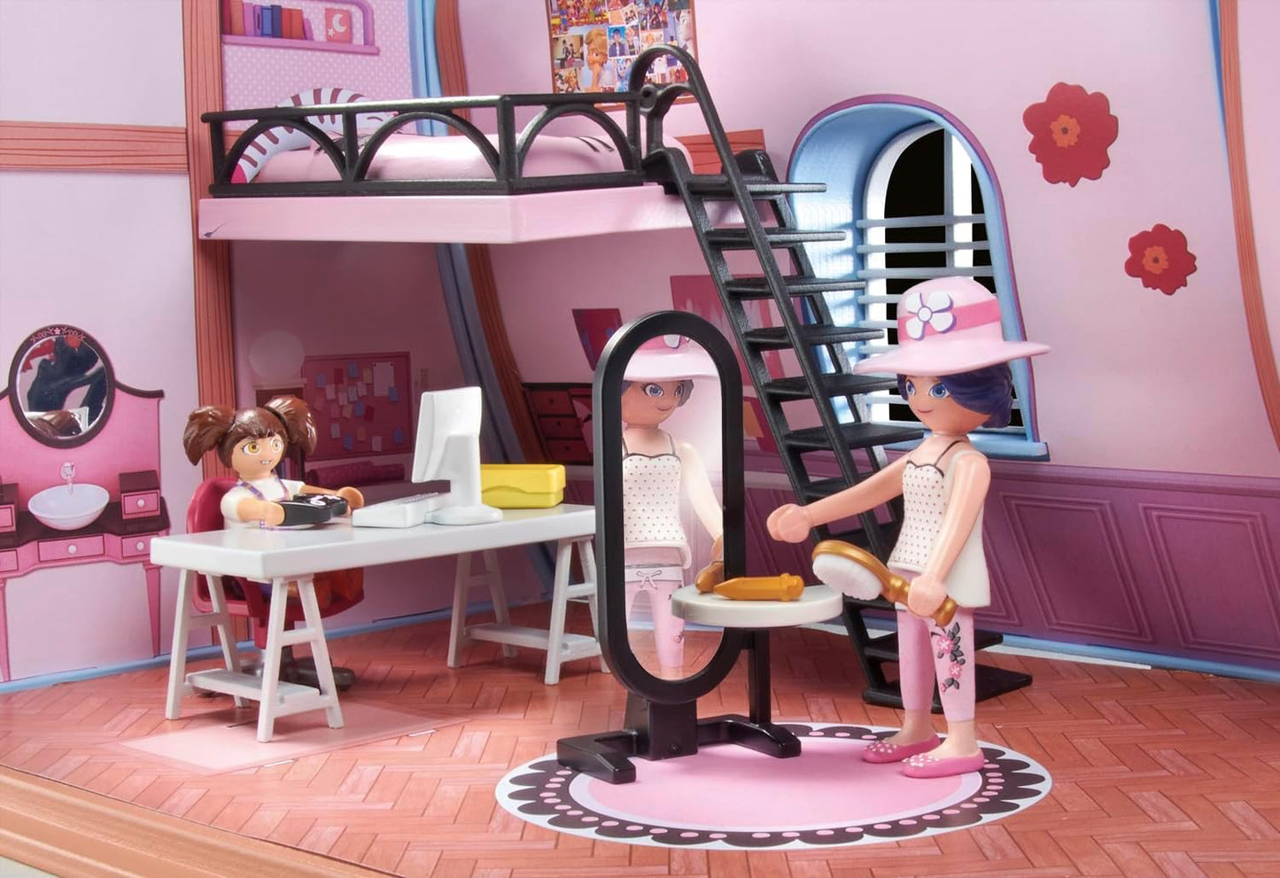 Marinettes Loft, Single