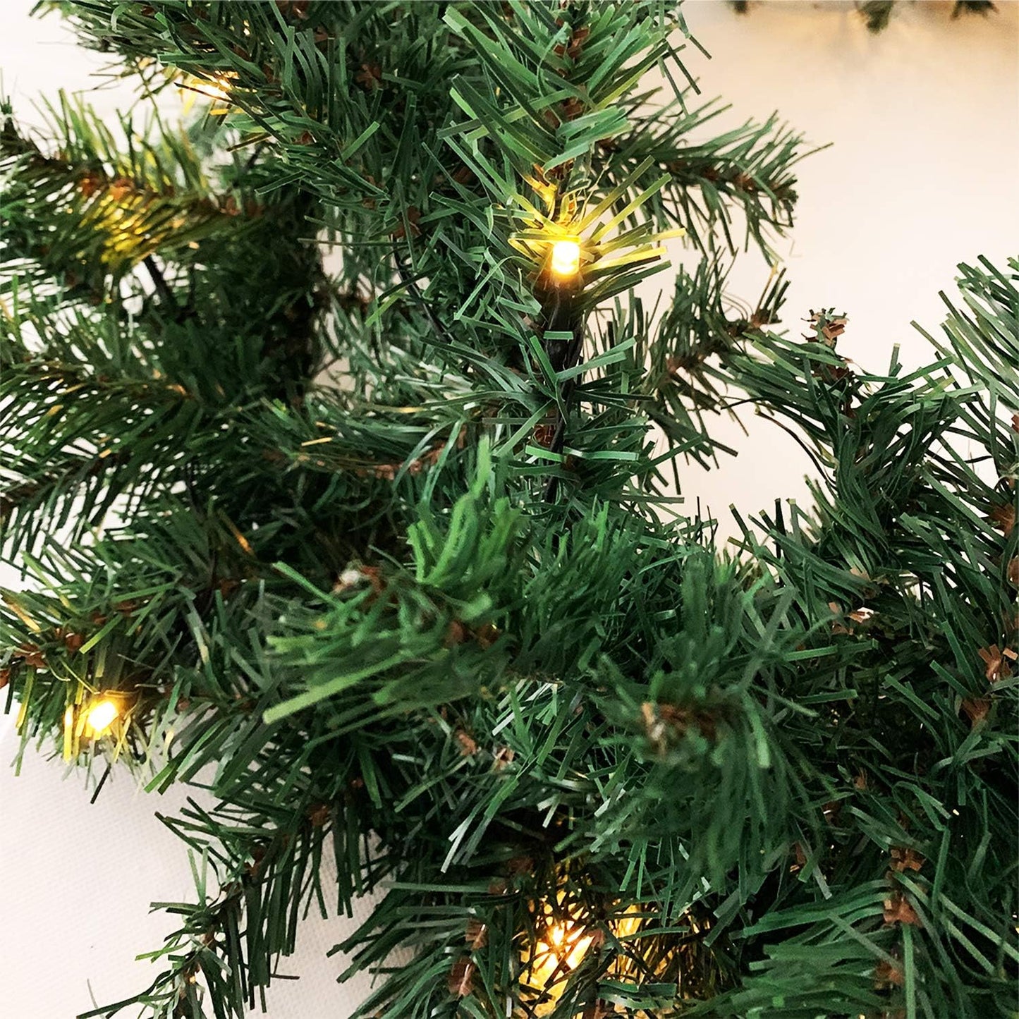 Tannengirlande mit 70 LED, 540 cm lang