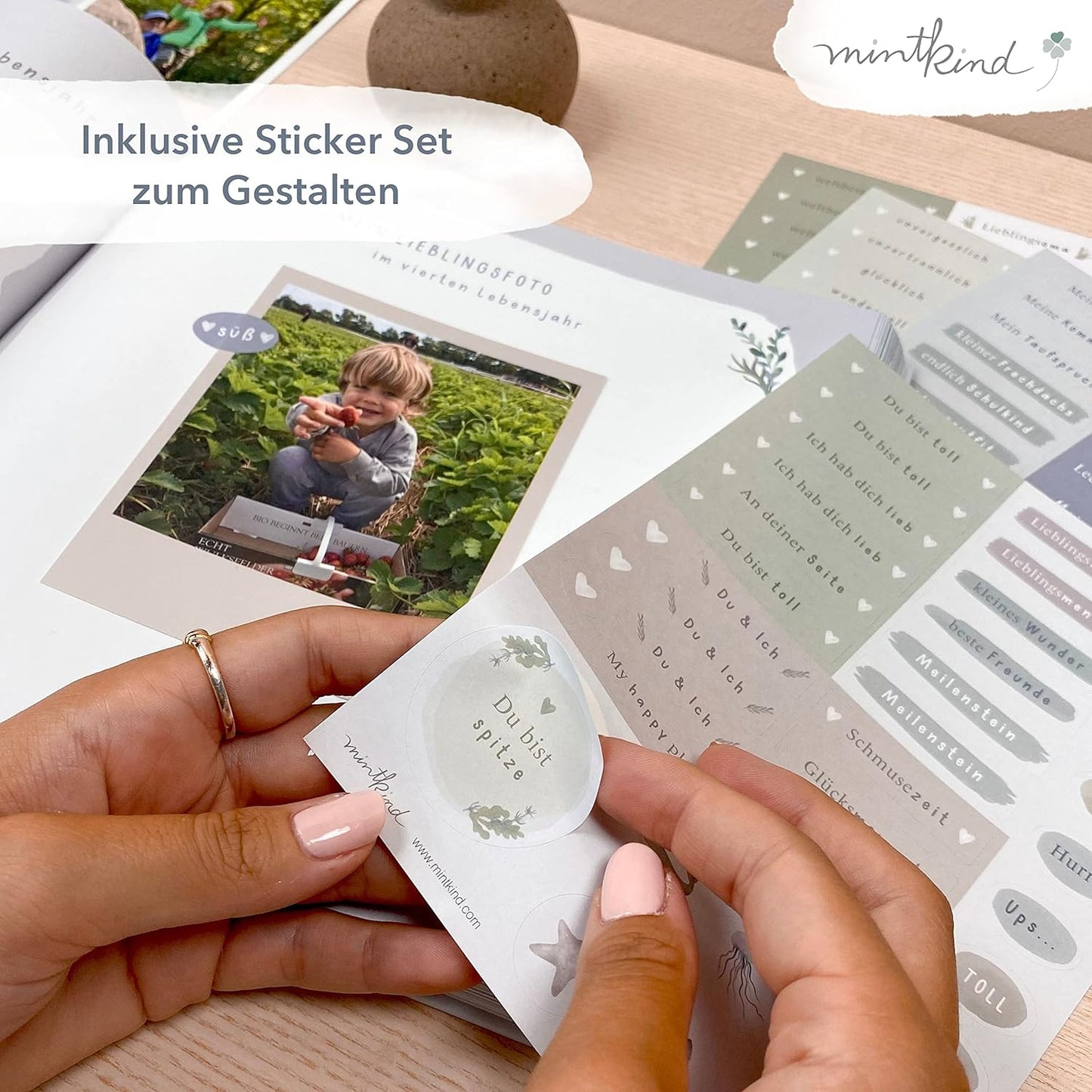Erinnerungsalbum "Meine Kindheit", mit Stickerset Wal