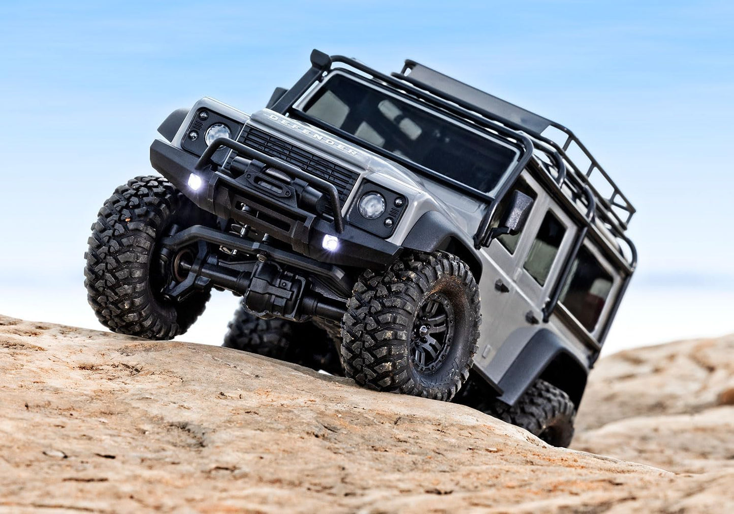TRAXXAS TRX-4M 'Land Rover Defender'