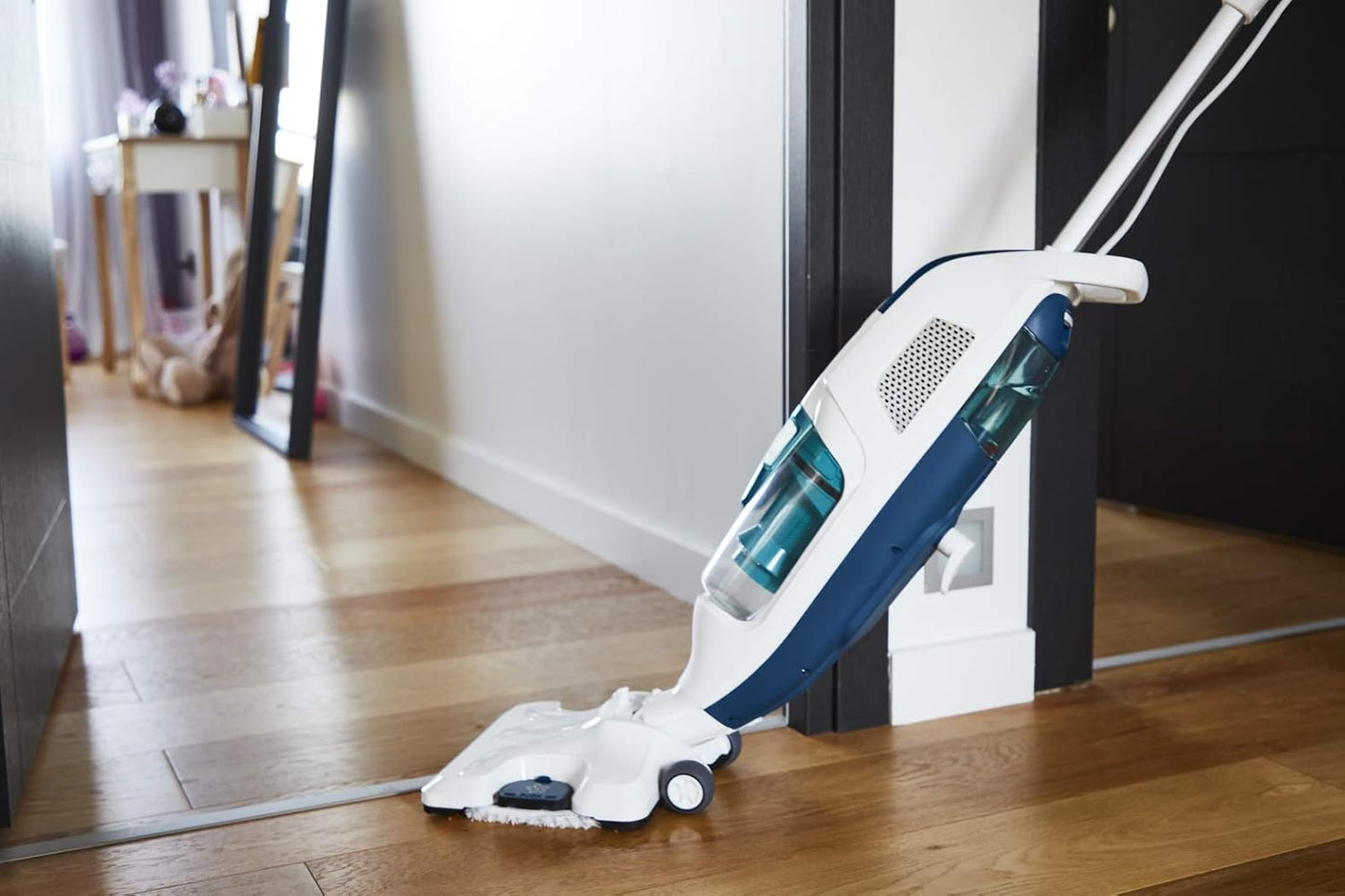 Clean & Steam Revolution Bodendampfreiniger, RY7757WH, 1kg leichter und kompakter