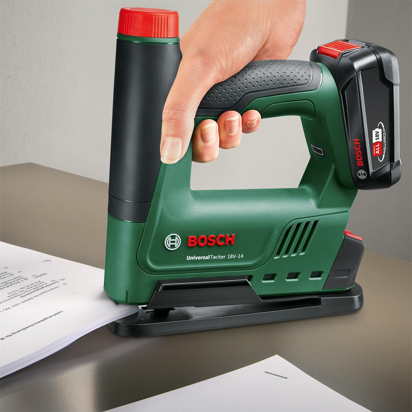 UniversalTacker 18V-14
