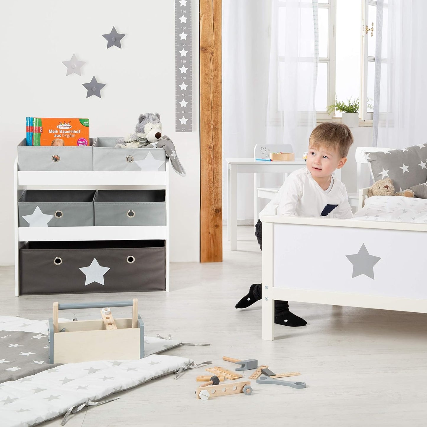 Spielregal Stars, Stars