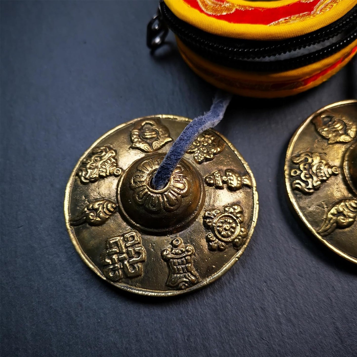 Tibetanische Tingsha Glocke für Meditation & Klangheilung, Astamangal-Eight Auspicious(brass)