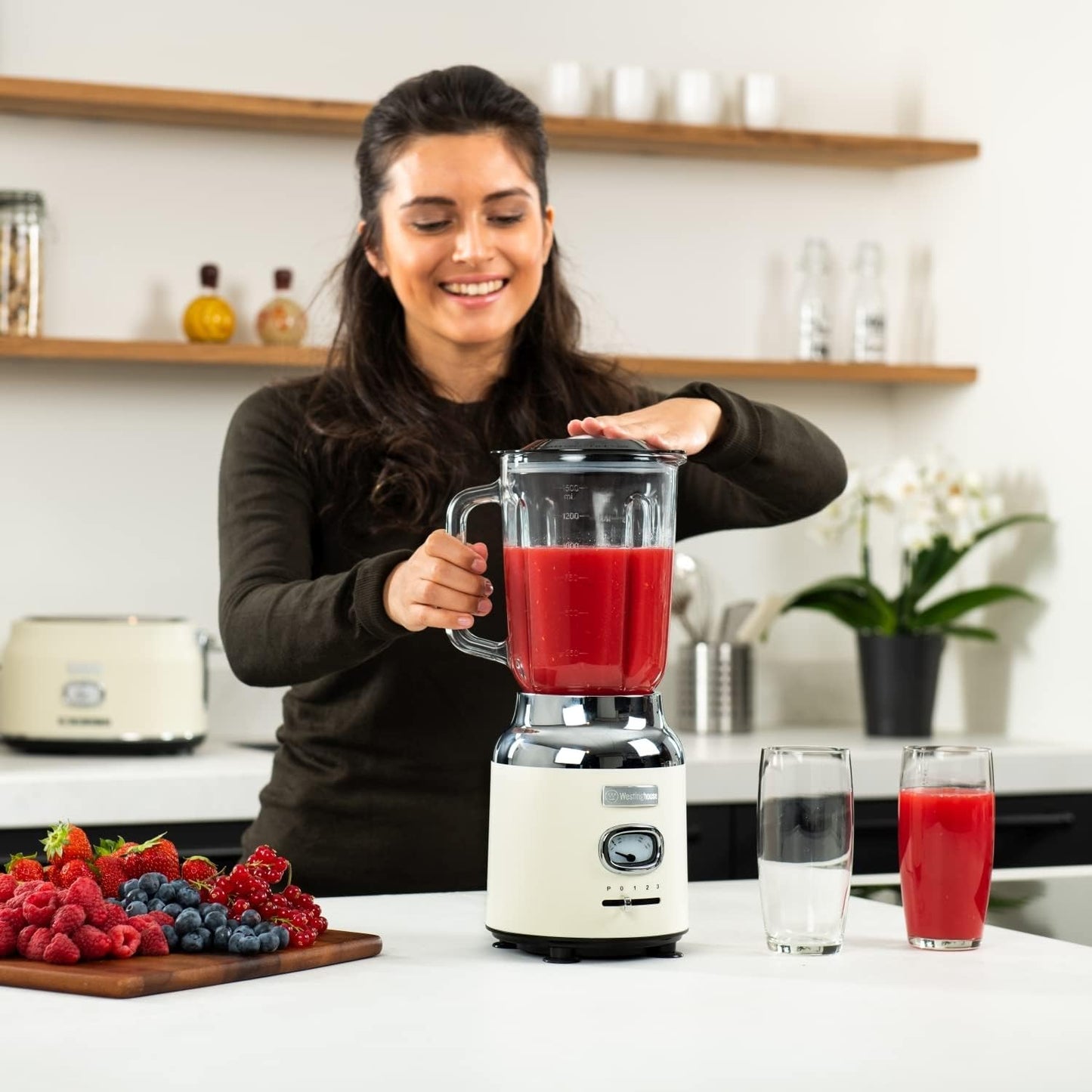 Retro Standmixer mit 1.5L Glasbehälte, Weiss