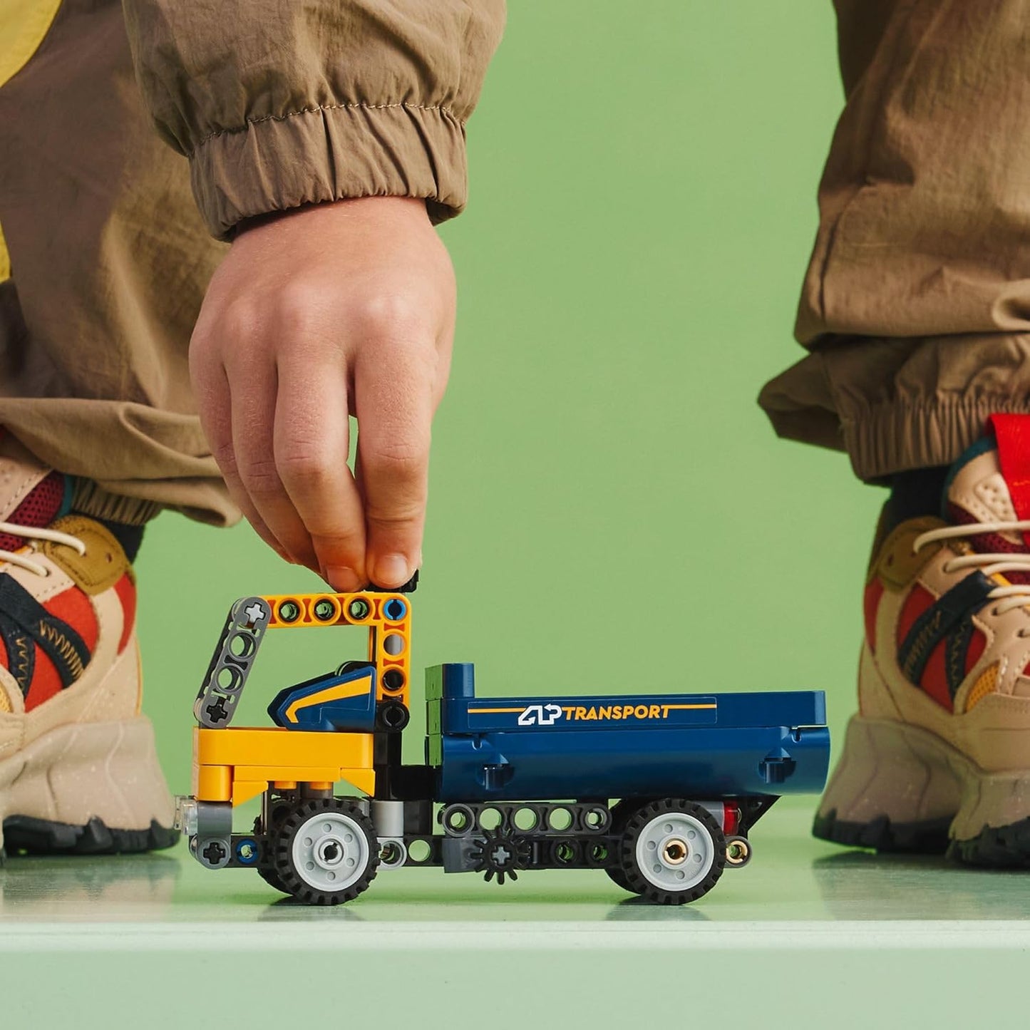 Technic Baufahrzeugmodell 2in1 Set (ab 7 Jahren)