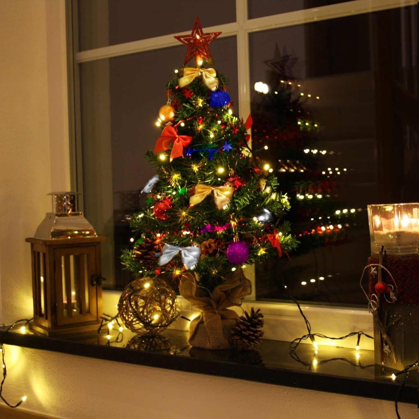 Künstlicher Mini-Weihnachtsbaum mit LED-Lichterkette, 75 cm Grün-bunt-braun+warmweiss