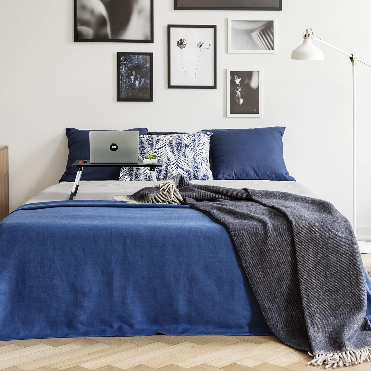 Klappbarer Laptoptisch für Bett & Couch