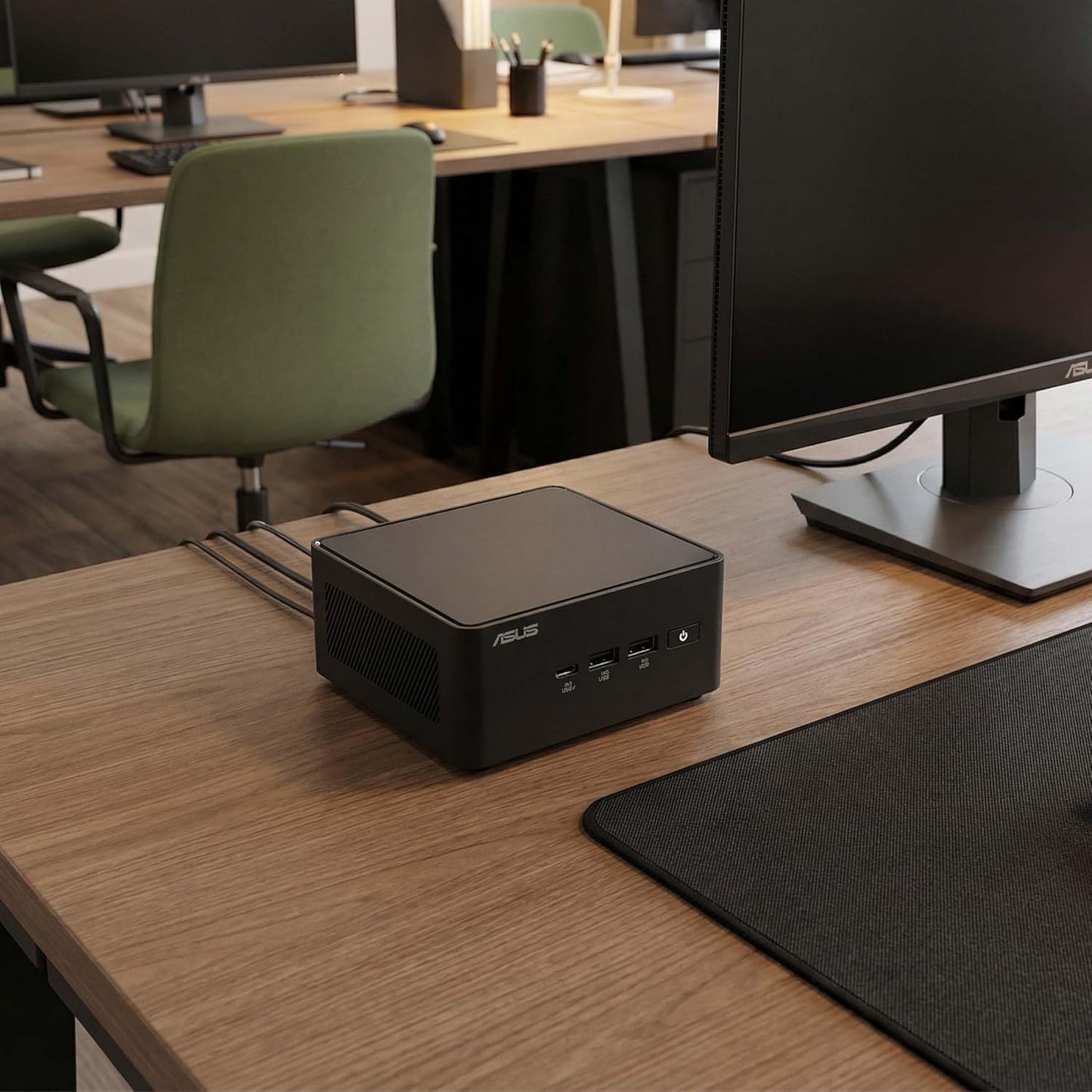 Mini PC NUC 15 Pro mit Windows 11 Pro, NUC 15 Pro | C3 100U 500 GB 16 GB OnBoard UHD Graphics Windows 11 Pro