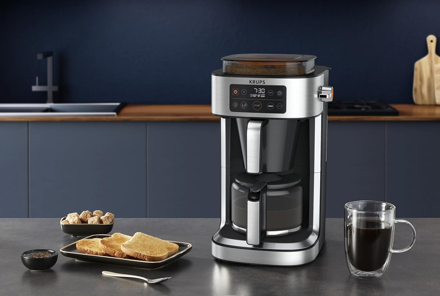 KM760D Aroma Partner Filterkaffeemaschine (2-10 Tassen), Automatische Kaffeemessung