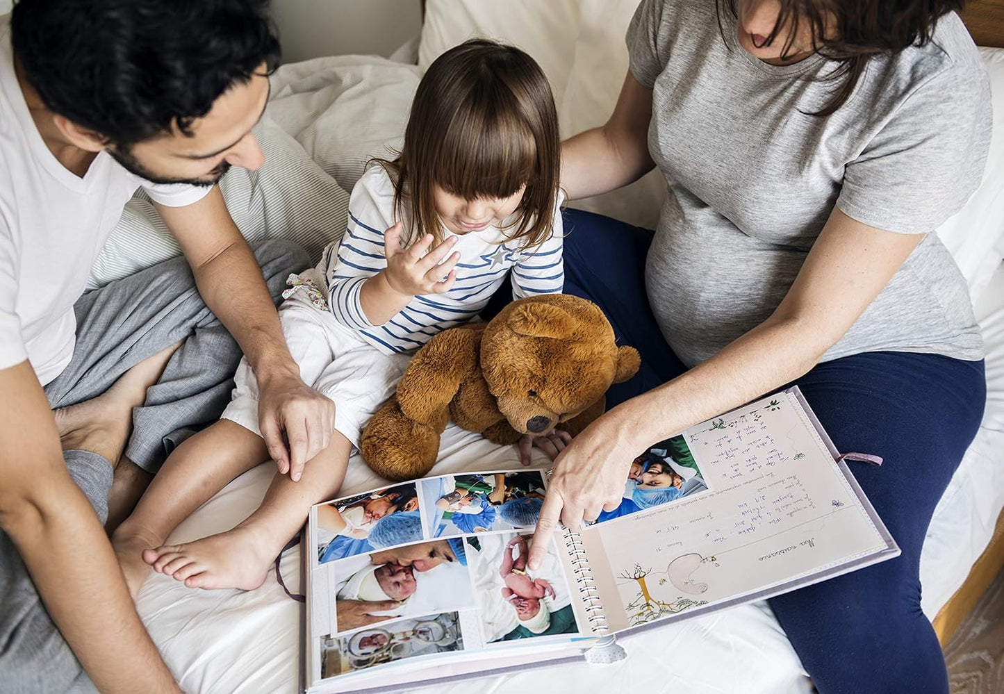 Kinder-Fotoalbum mit Tagebuchseiten