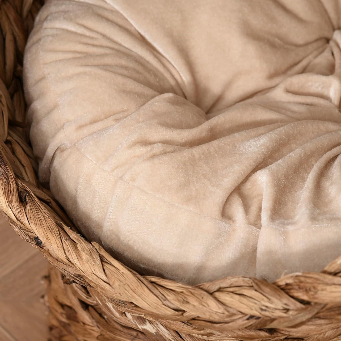 Katzenkorb mit Kissen, 50L x 42B x 60H cm Braun