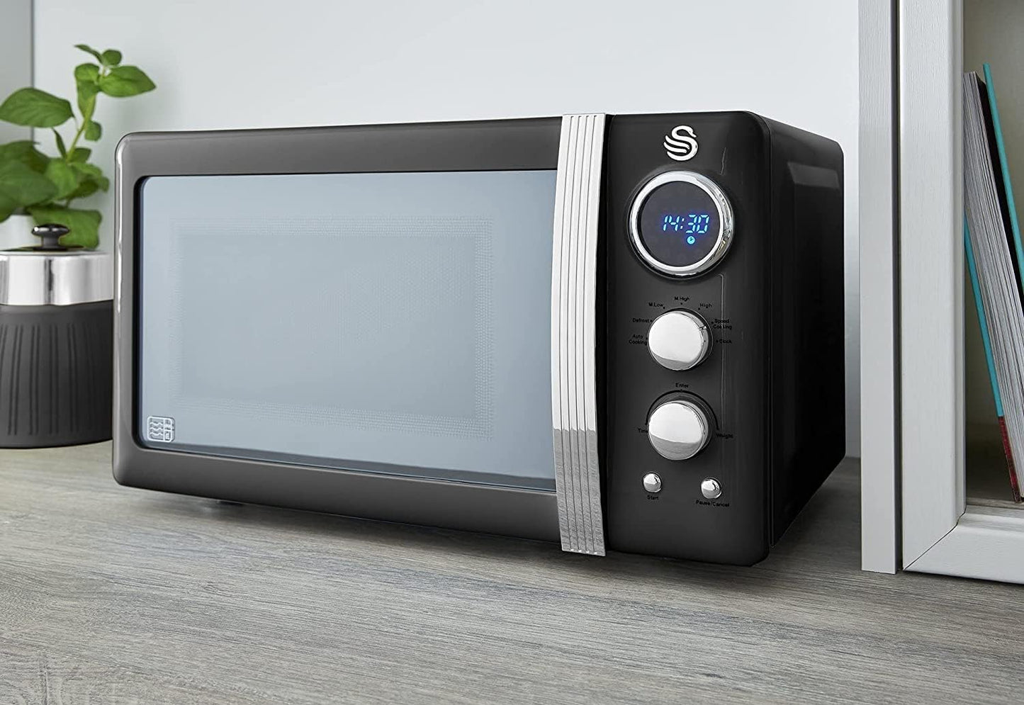 Retro Digitale Mikrowelle SM22030LBNEU, Timer und Auftaufunktion, Schwarz
