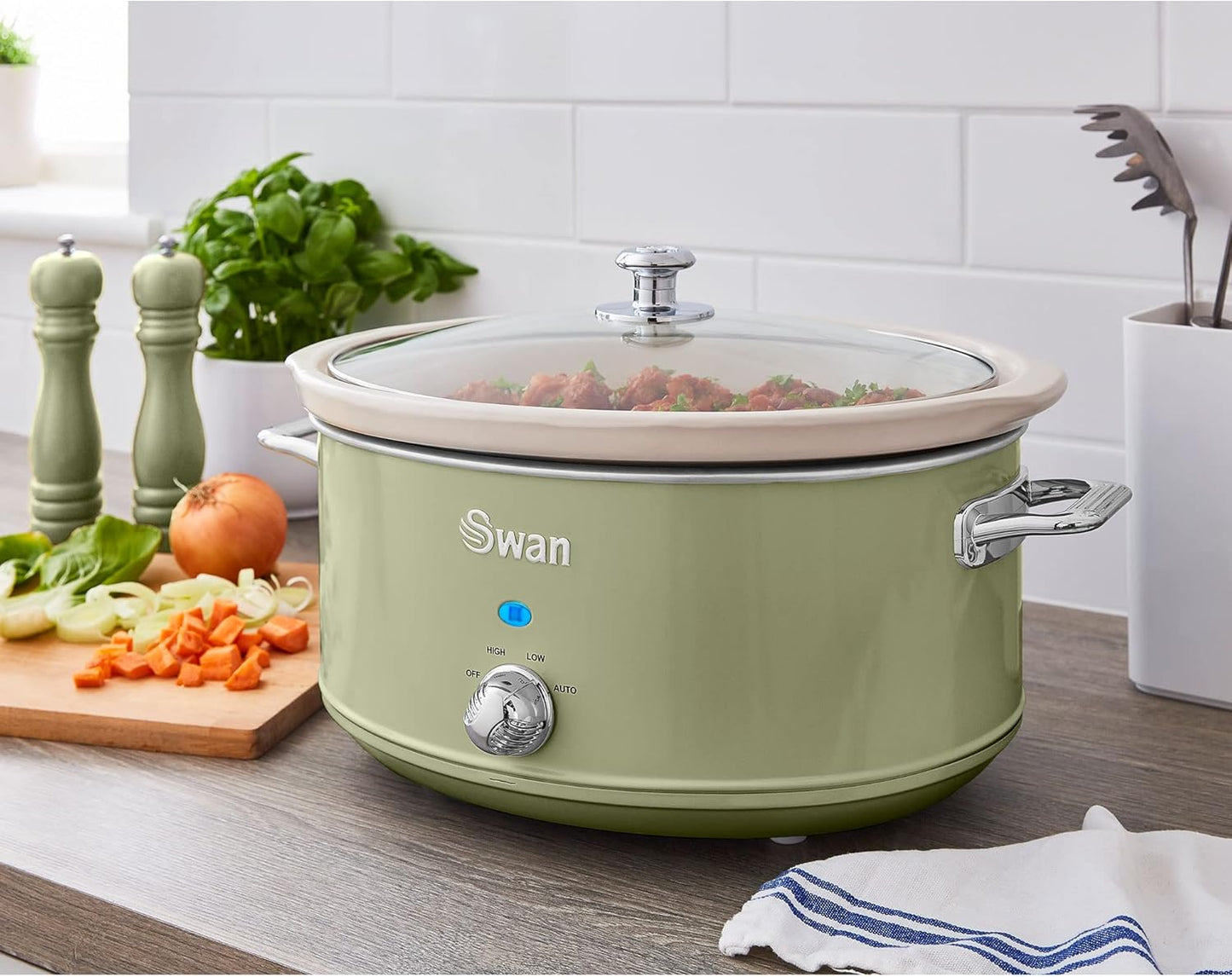 Retro Slow Cooker SF17031GNEU mit Keramik-Behälter 6,5L, Grün