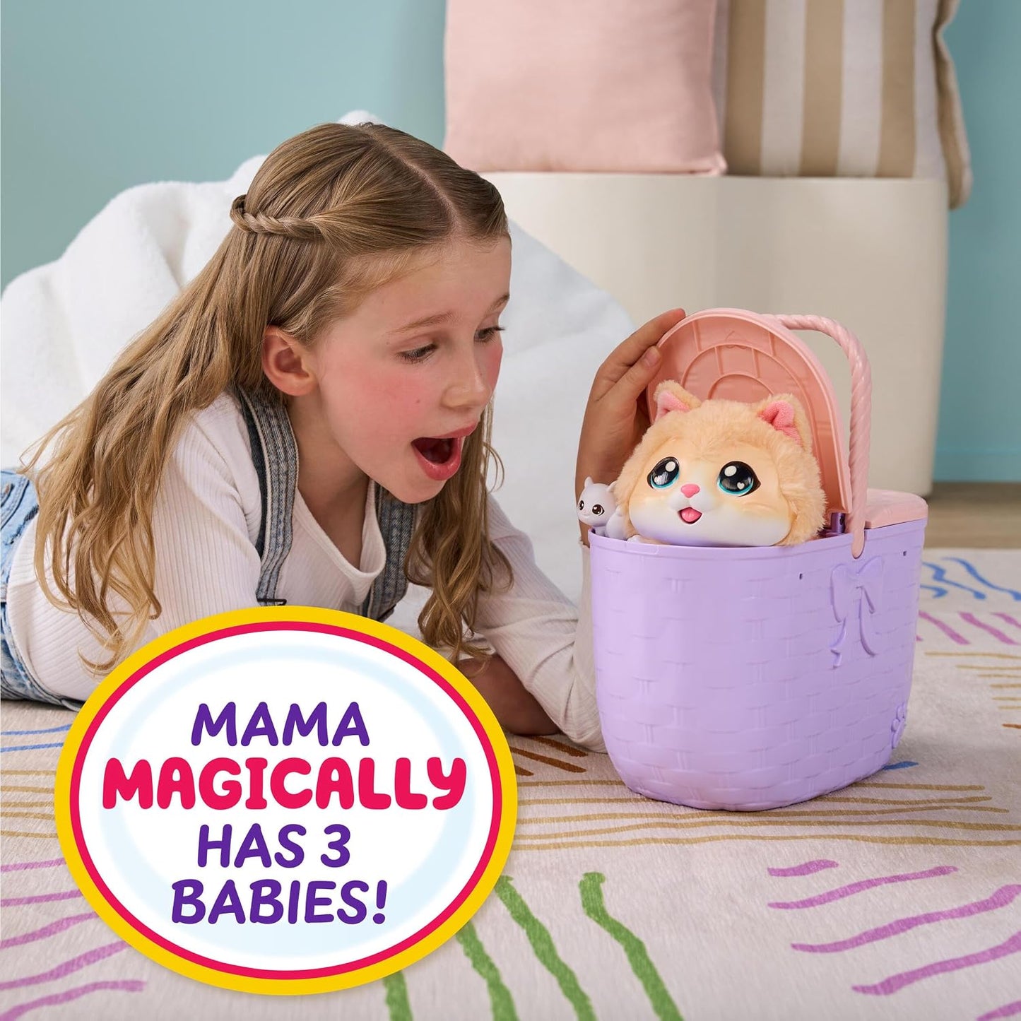 Interaktive Mama-Katze mit Überraschungsbabys