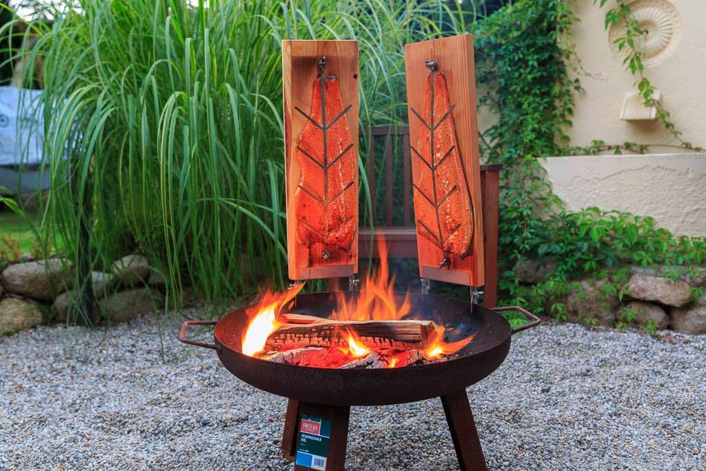 2er-Set Flammlachsbretter mit Servierbrett