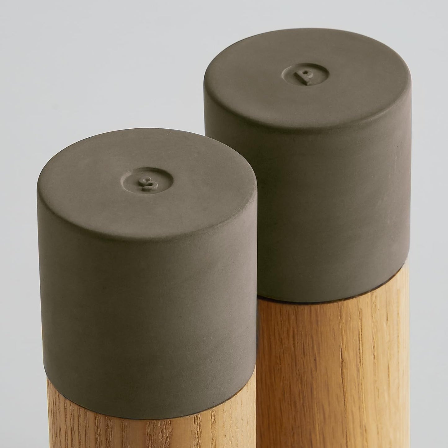 Salz & Pfeffermühlen-Set aus Buchenholz & Beton, Buchenholz