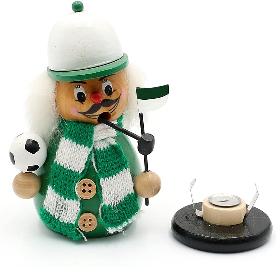 Räuchermann Fussballer mit Strickschal