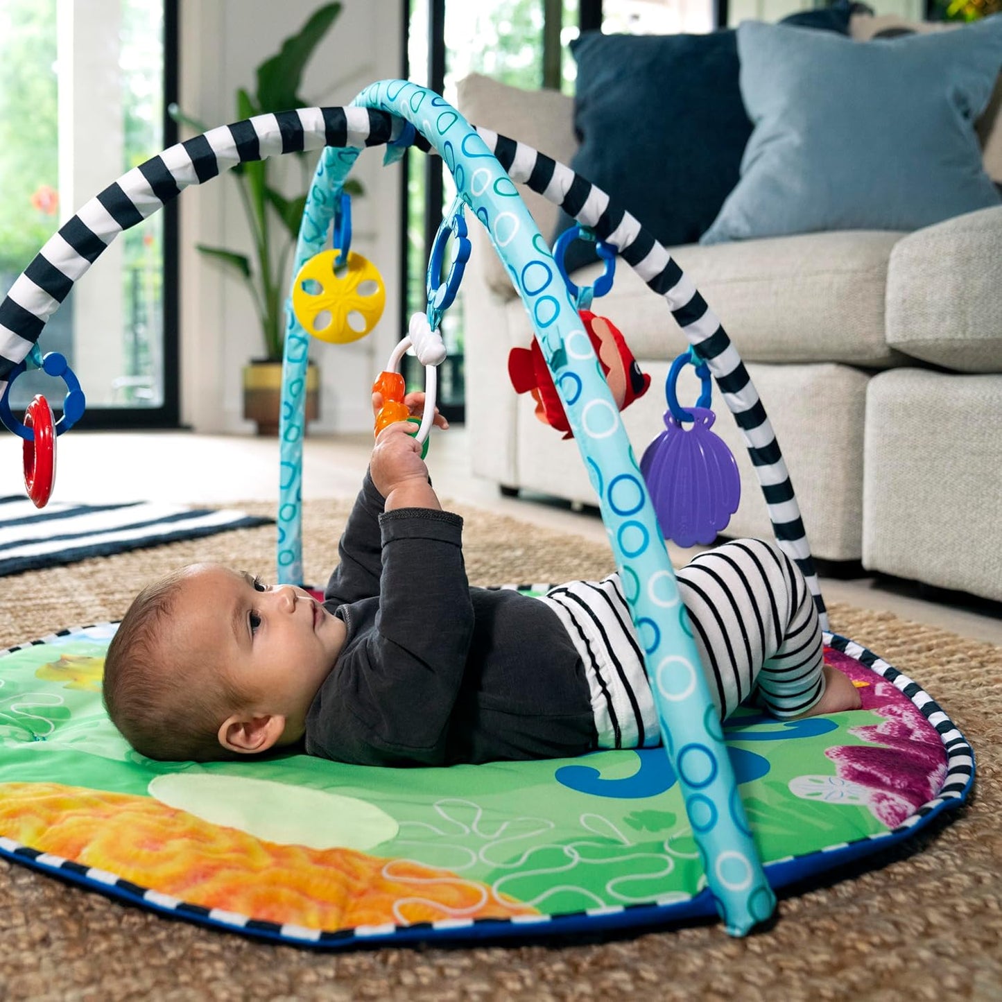 2-in-1 Wassermatte mit Spielzeugen für Neugeborene, Sea Floor Explorers