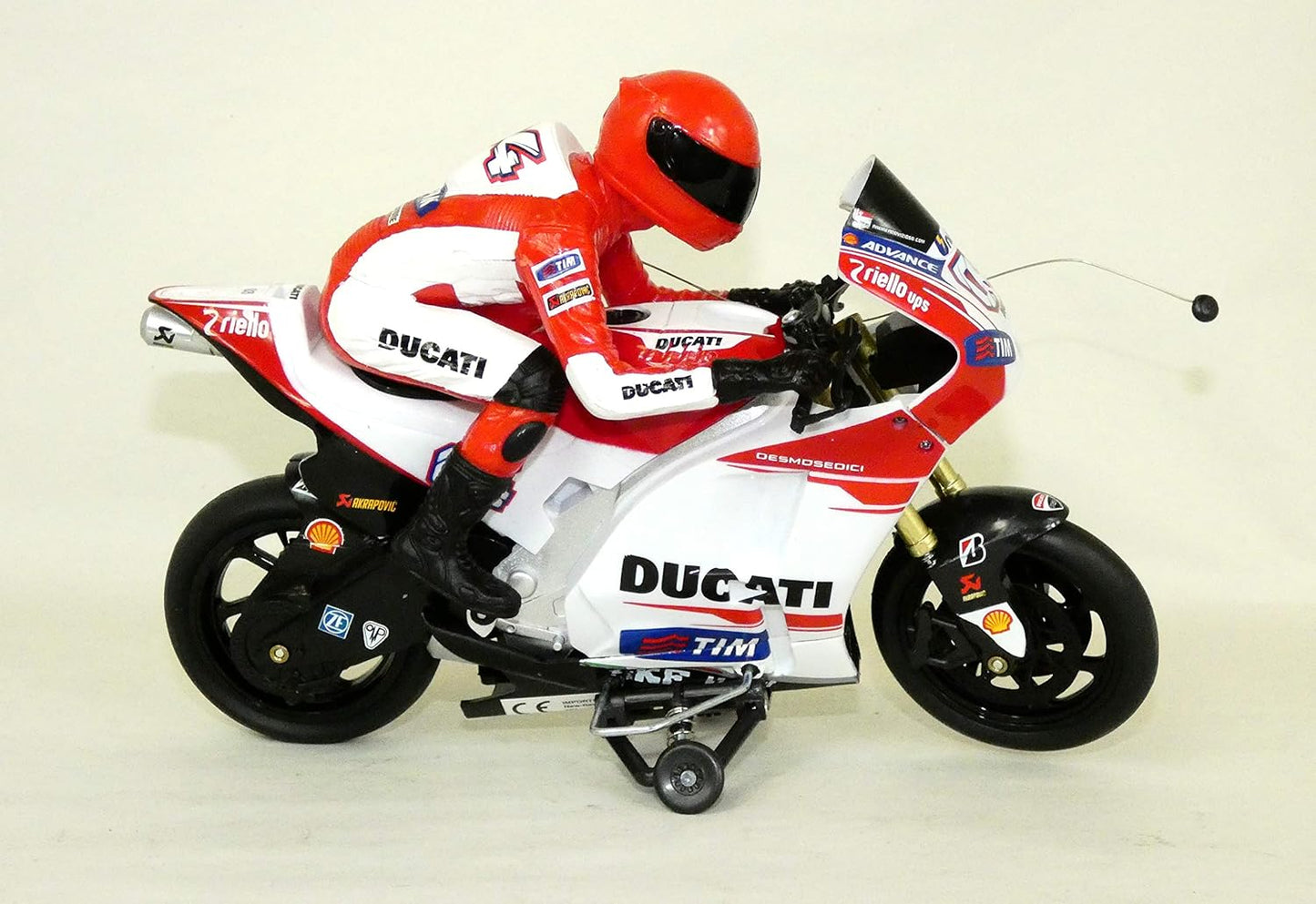 Ferngesteuertes Modellmotorrad Ducati Desmosedici 1:9