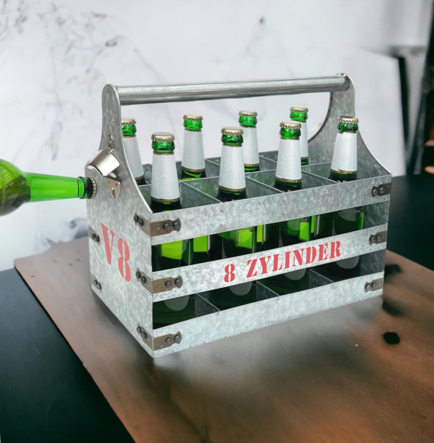 Bierträger mit Öffner V8 Design