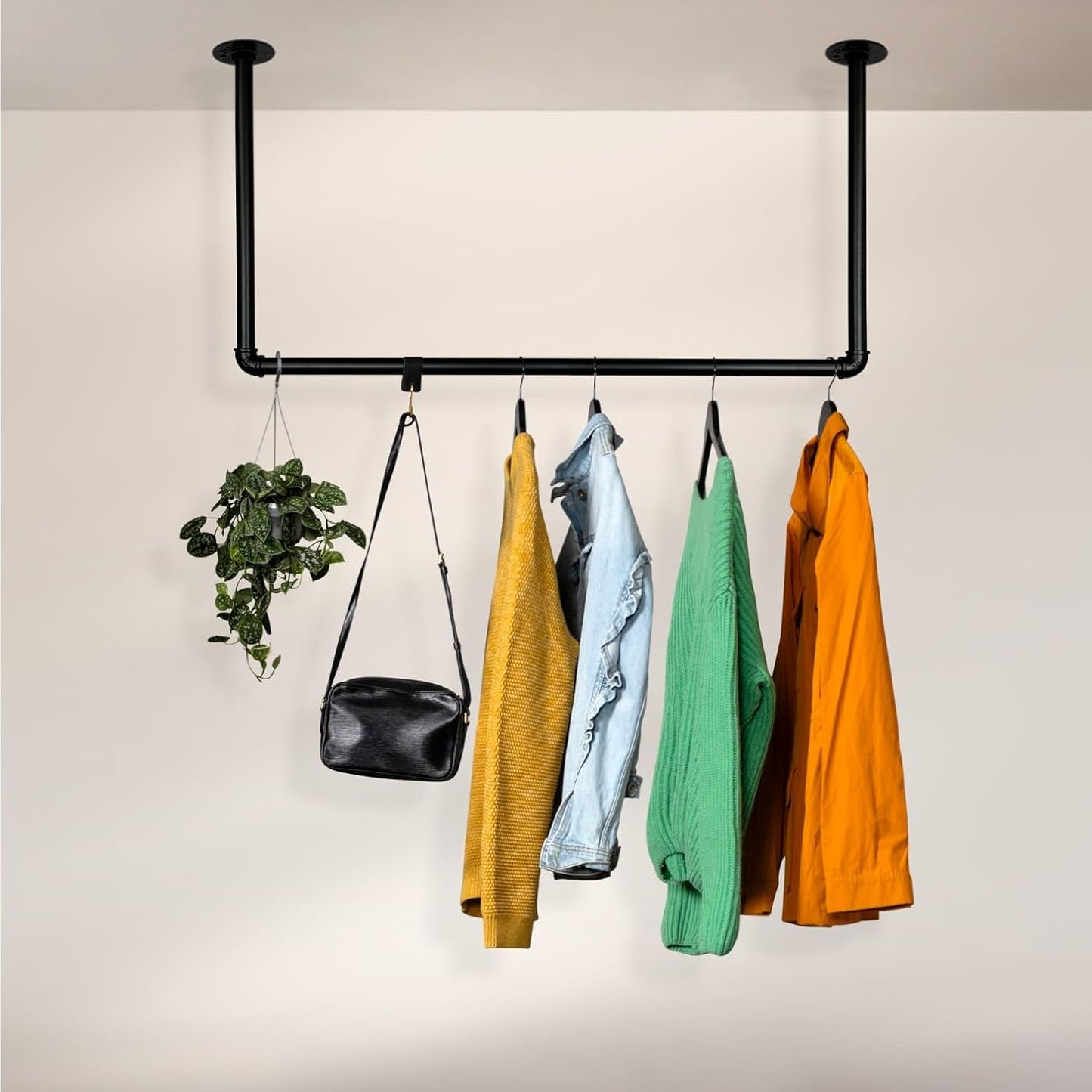 Deckengarderobe im Industrie-Design, Breite 100 cm x Höhe 100 cm