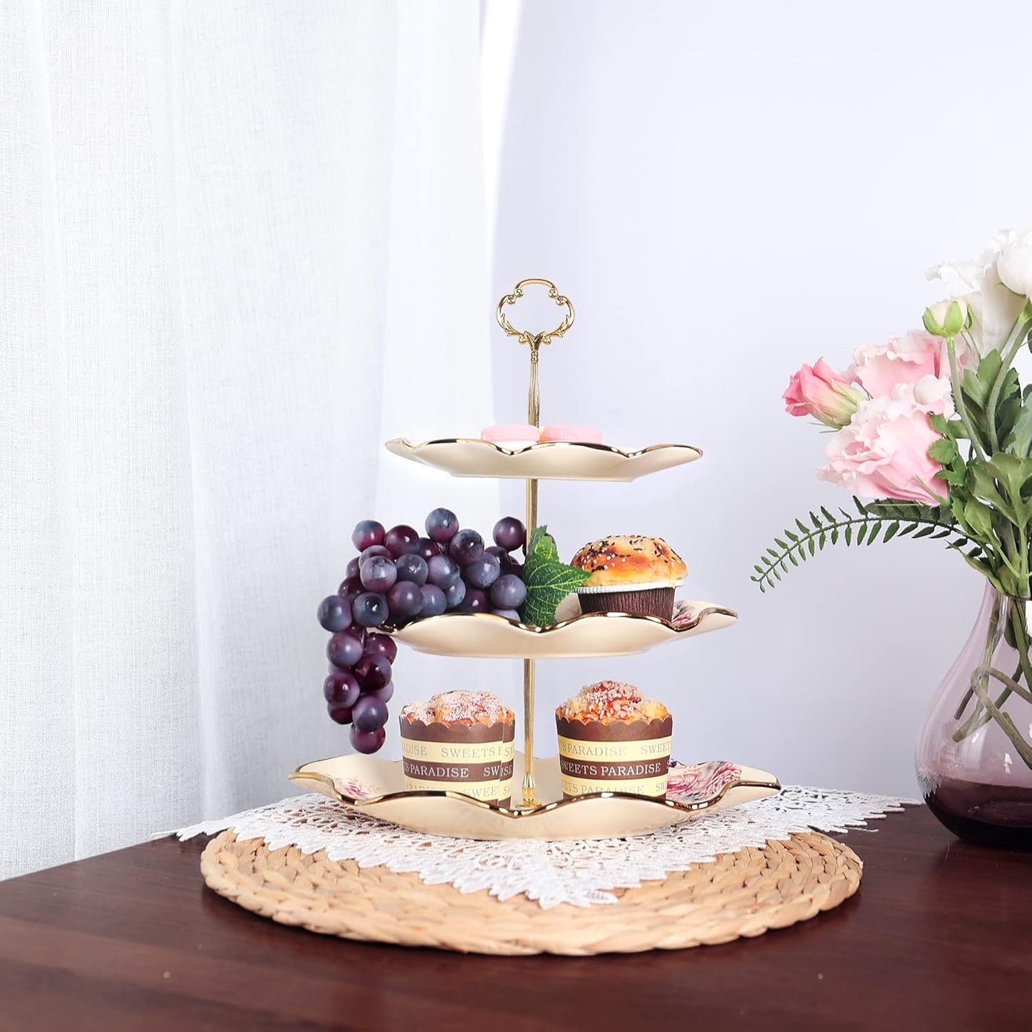 3-stufige Etagère mit Blumenmuster