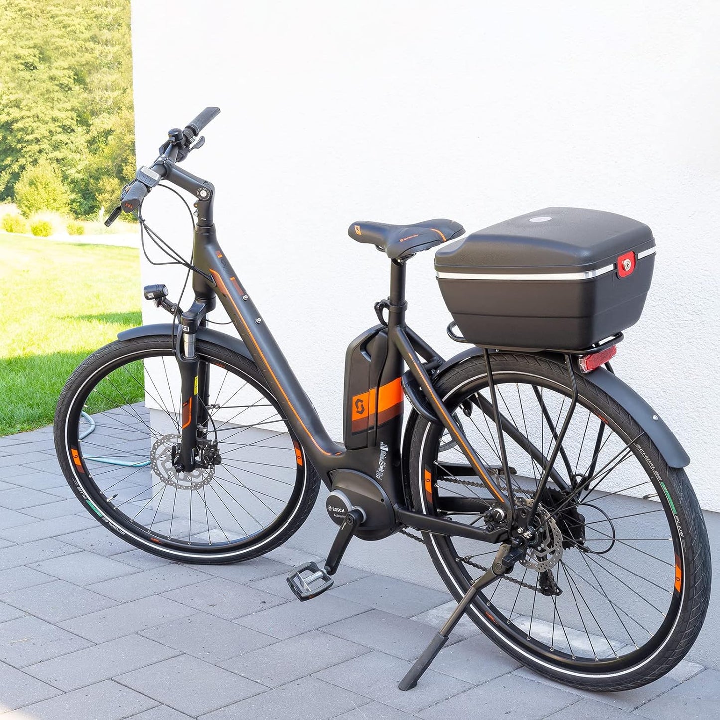 Fahrradkoffer mit Pizzaschneider-Fahrrad, Mit Pizzafahrrad