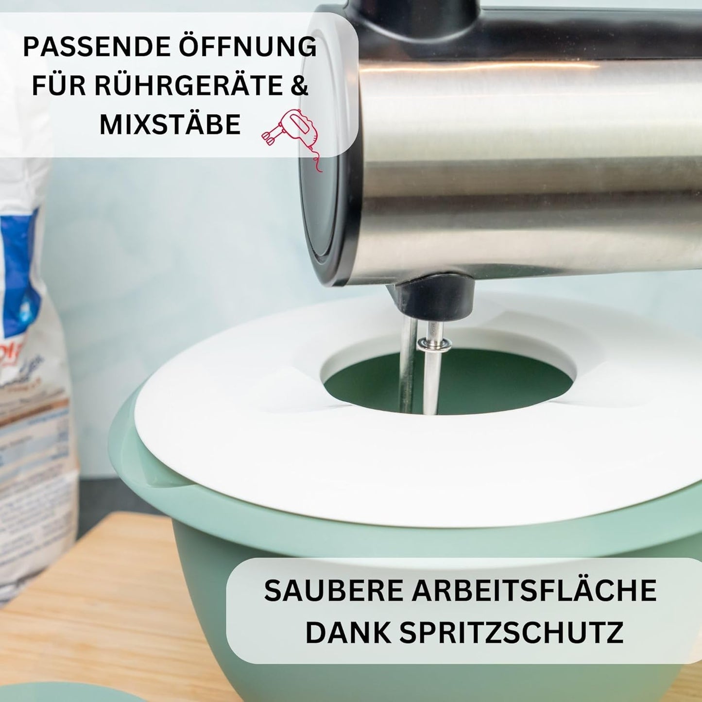 Backschüssel mit Ausgiesser und Deckel, Mintgrün