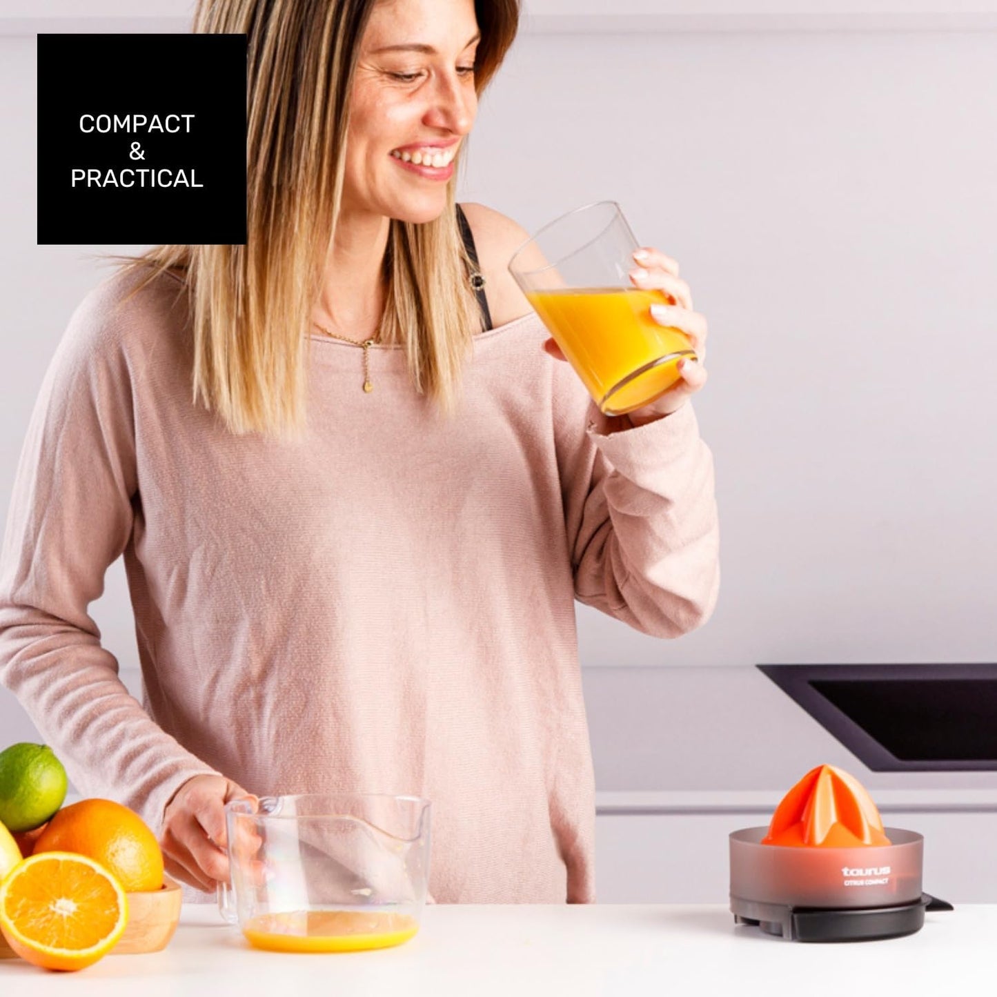 Elektrische Zitruspresse mit doppelter Rotationsrichtung & grossem Kegel, 30W|Transparent