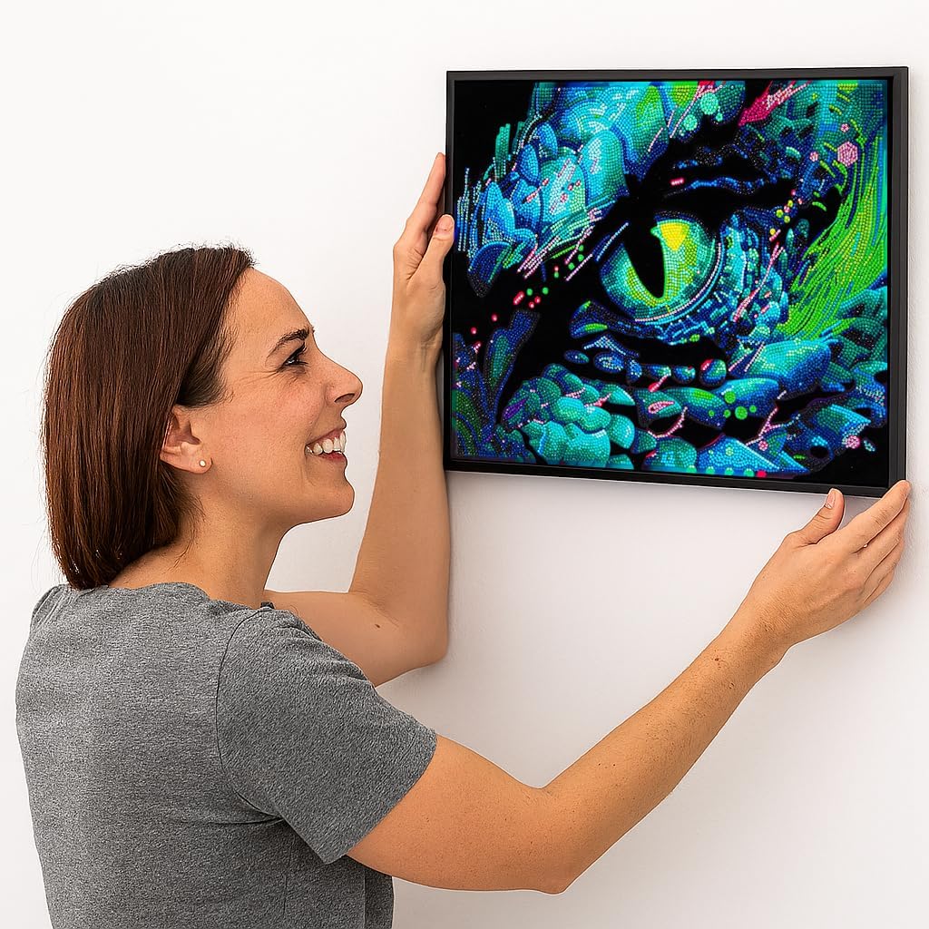 Diamond Painting Neon Drachenauge