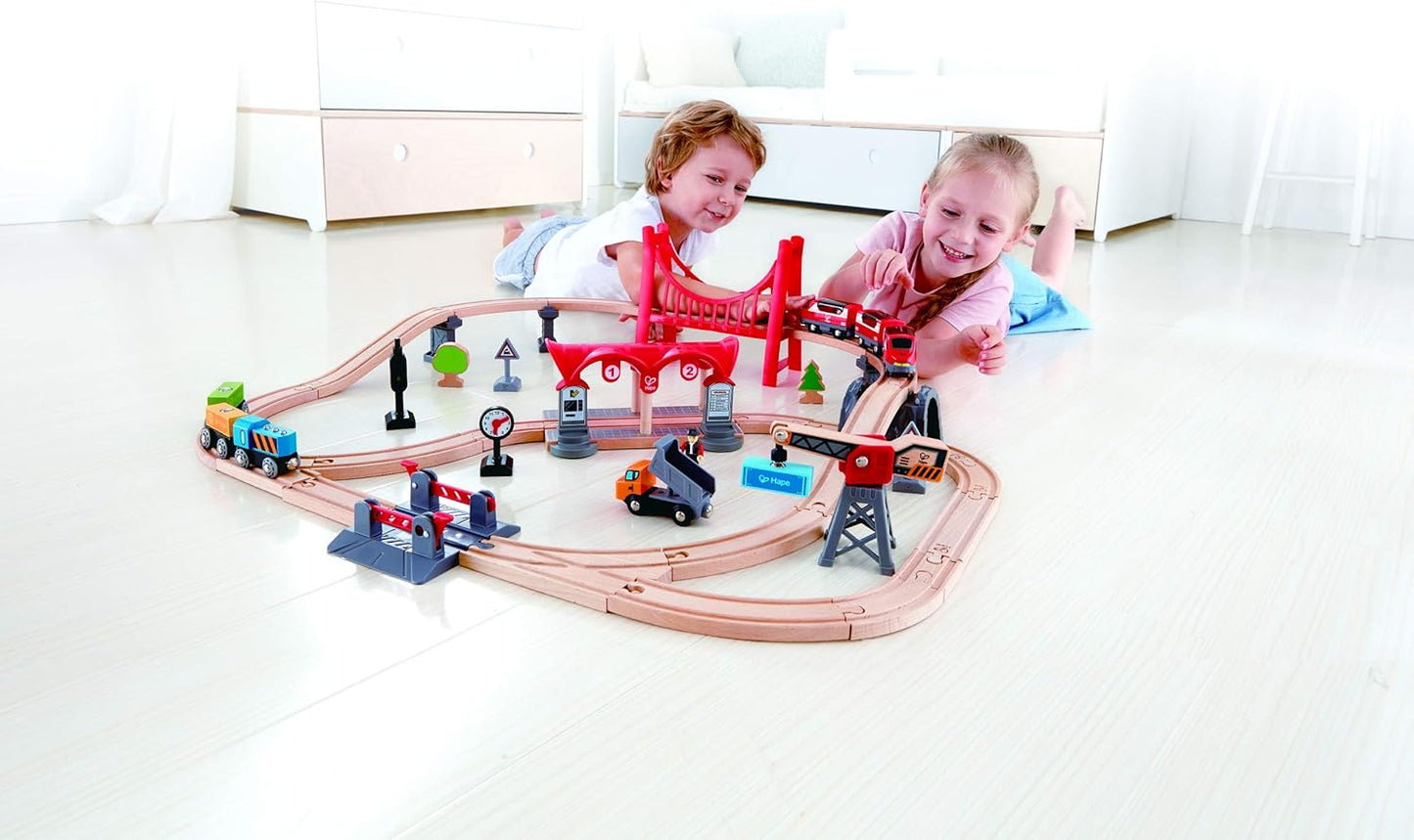 Eisenbahnset: Verkehrsreiche Stadt