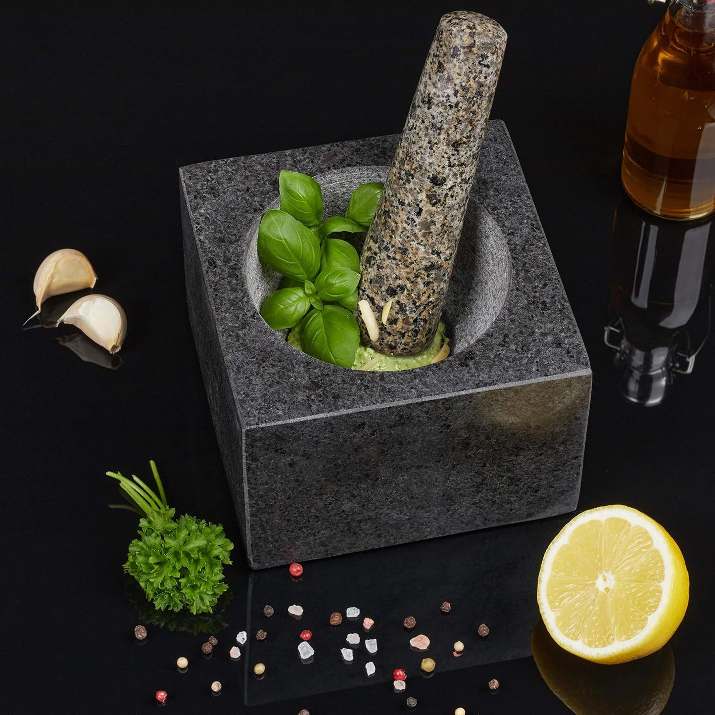 Steinmörser mit Stössel
