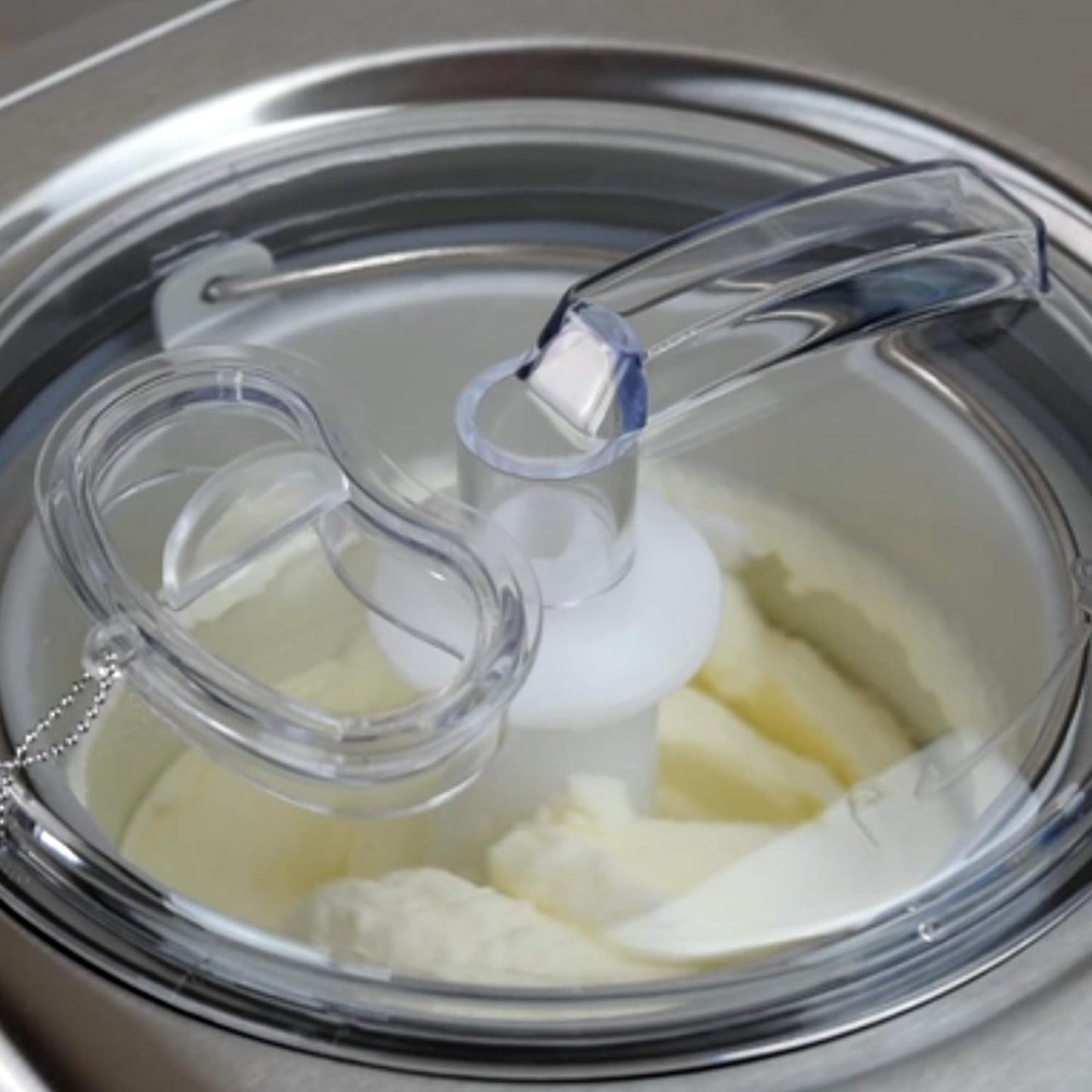 Eismaschine und Joghurt Bereiter