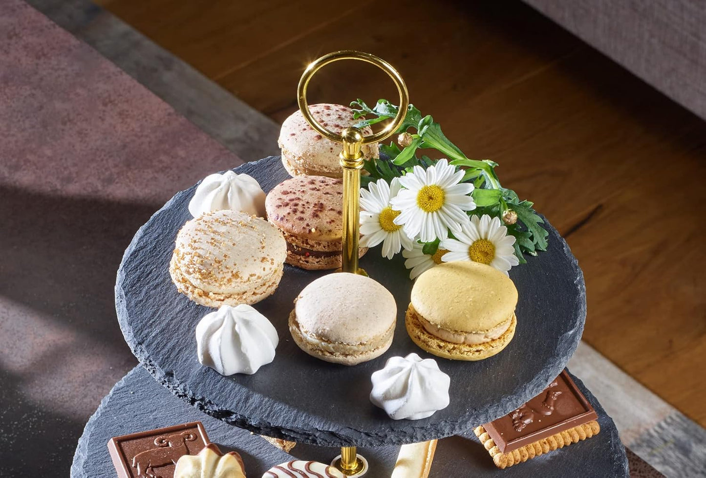 3-stöckige Etagere aus Naturschiefer mit Metallgriff, 3-Stöckig Gold-edition