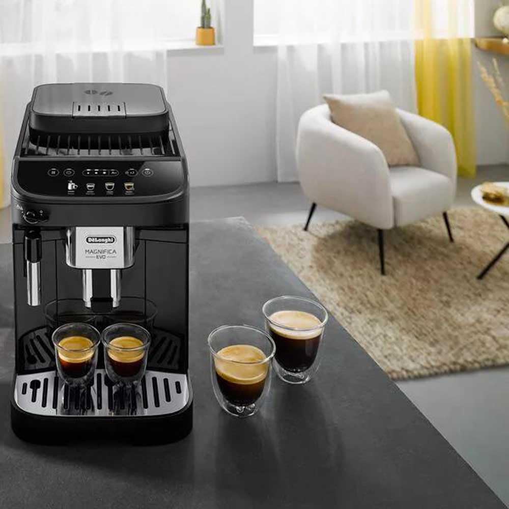 Magnifica Evo Kaffeevollautomat mit Milchaufschäumer