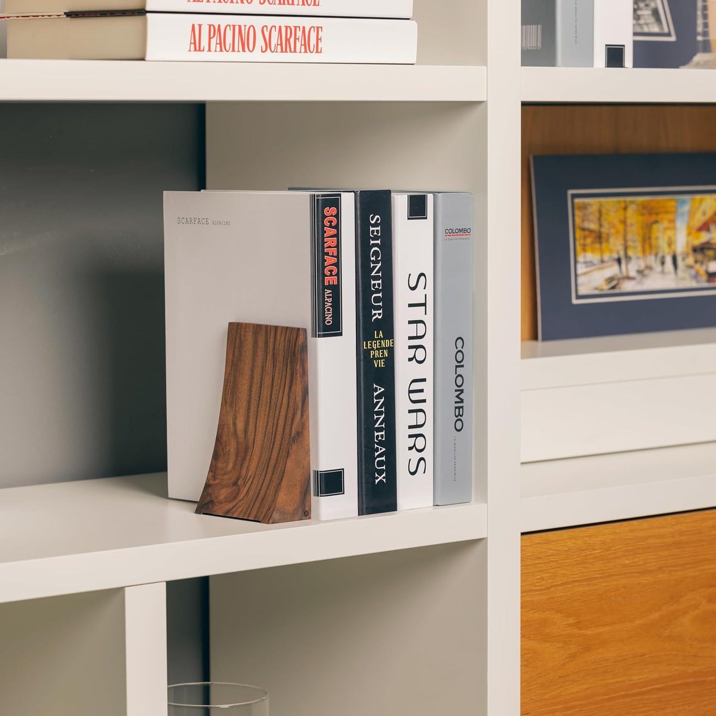 2-teiliges Buchstützen-Set aus Walnussholz mit Metallsockel, Nahtlos