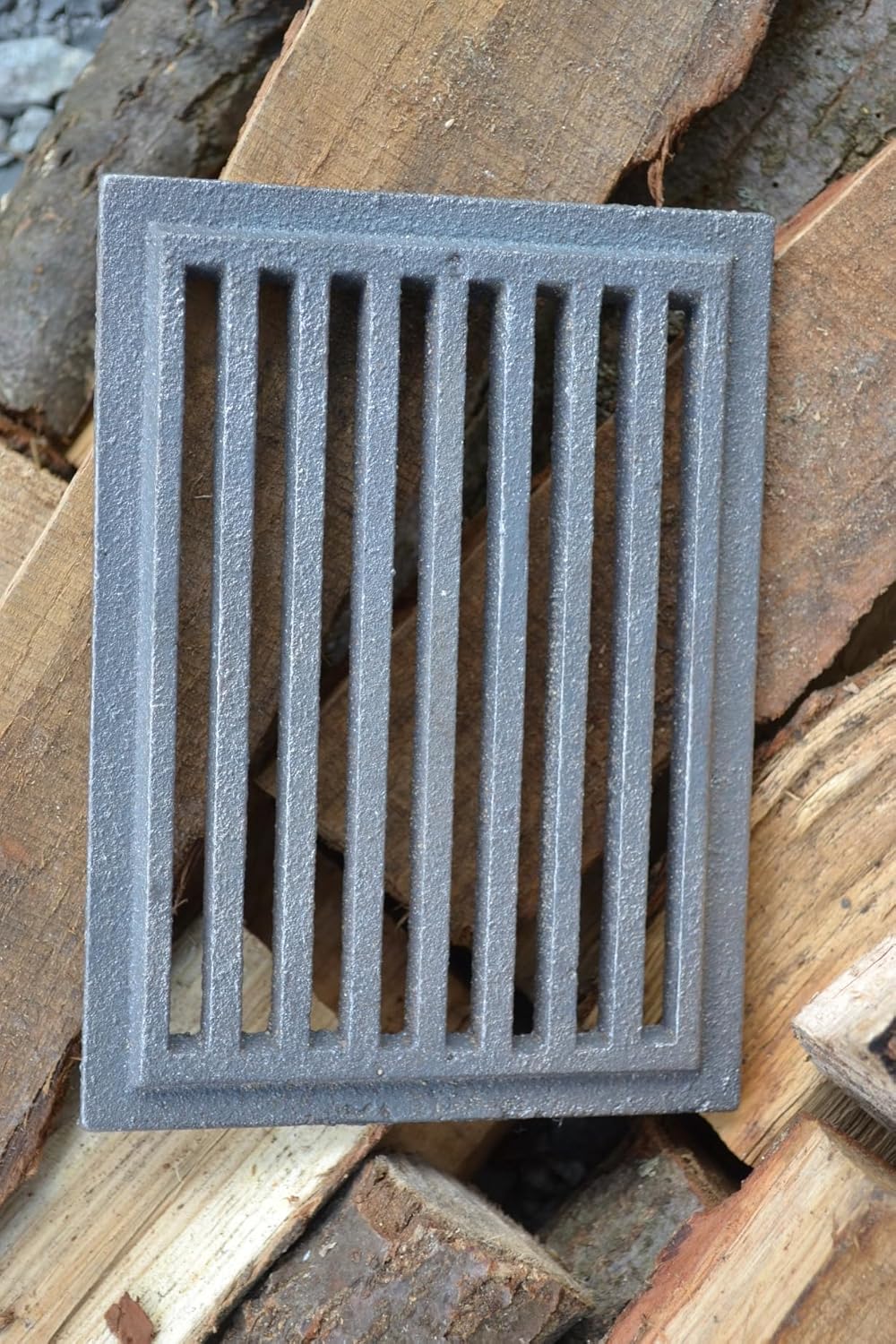 Gussrost 19x14 cm für Kaminöfen, Gusseisen 19 x 14 cm