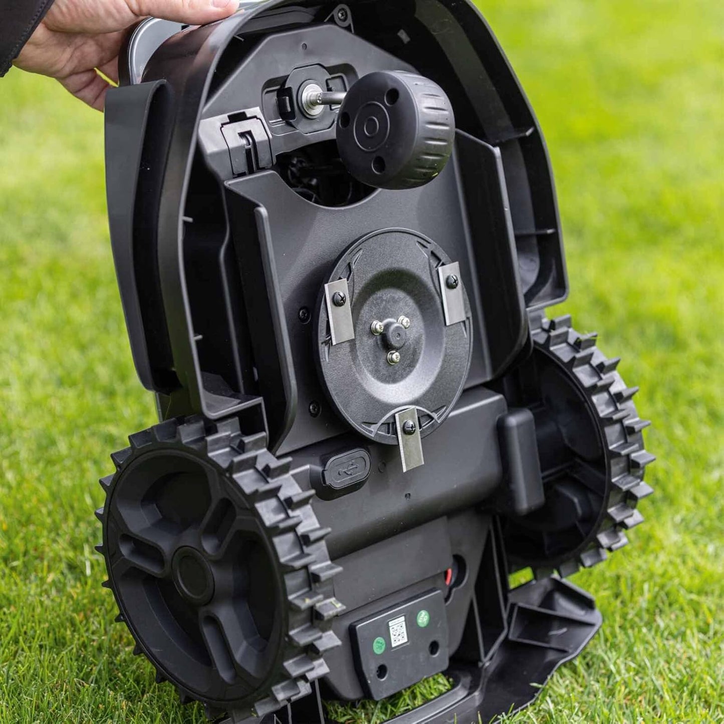 Rasenmähroboter RRMA300