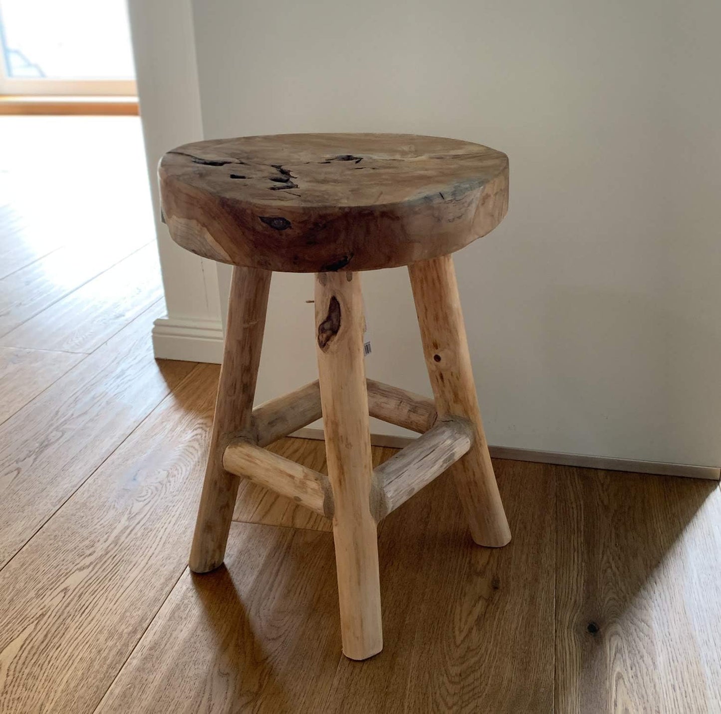 Beistelltisch aus massivem Teakholz, Braun
