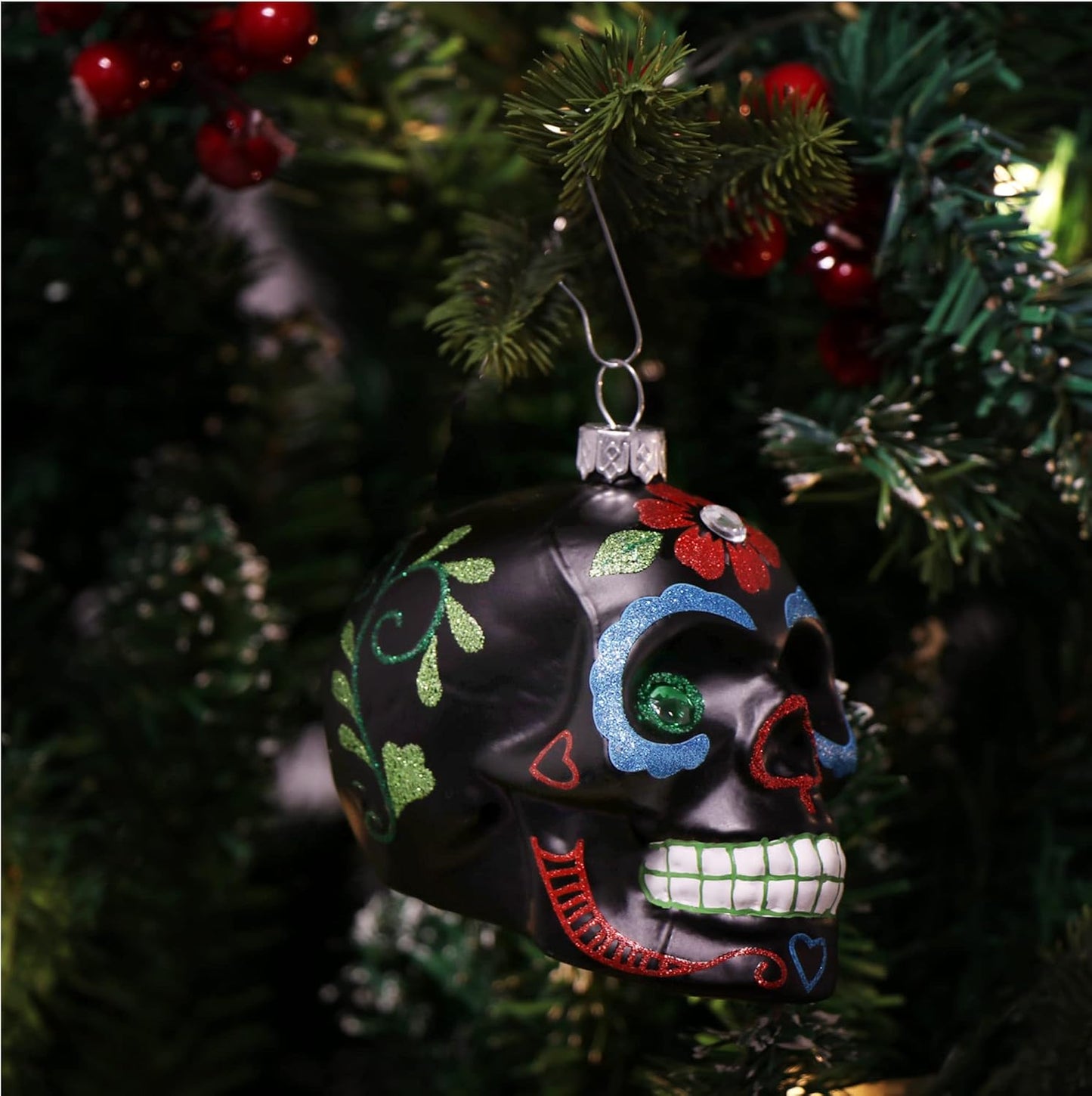 Weihnachtsbaumschmuck Totenschädel, 01 Stück - Schwarz/Grüne Augen