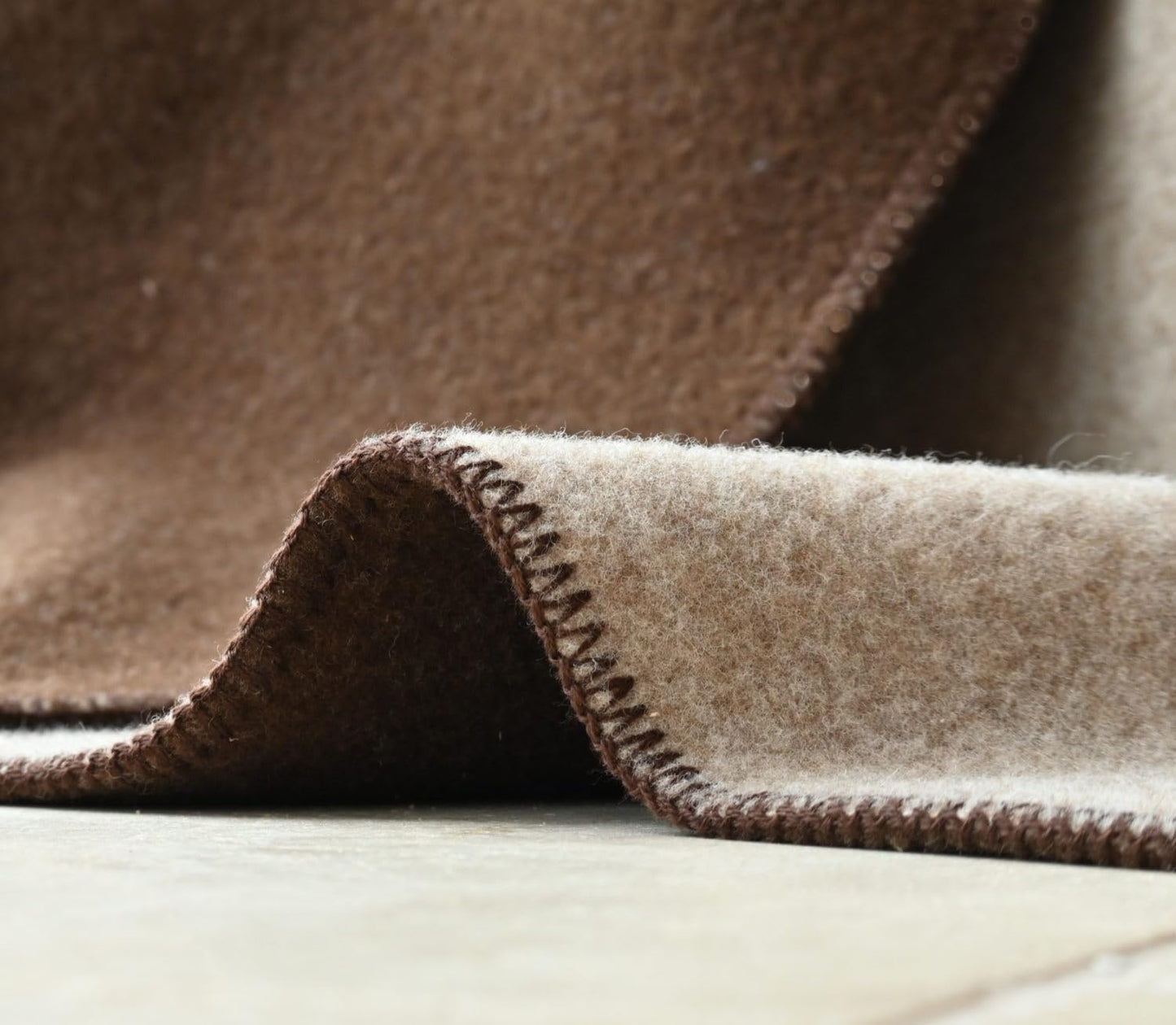 Sofadecke, 150 x 200 cm Braun-beige