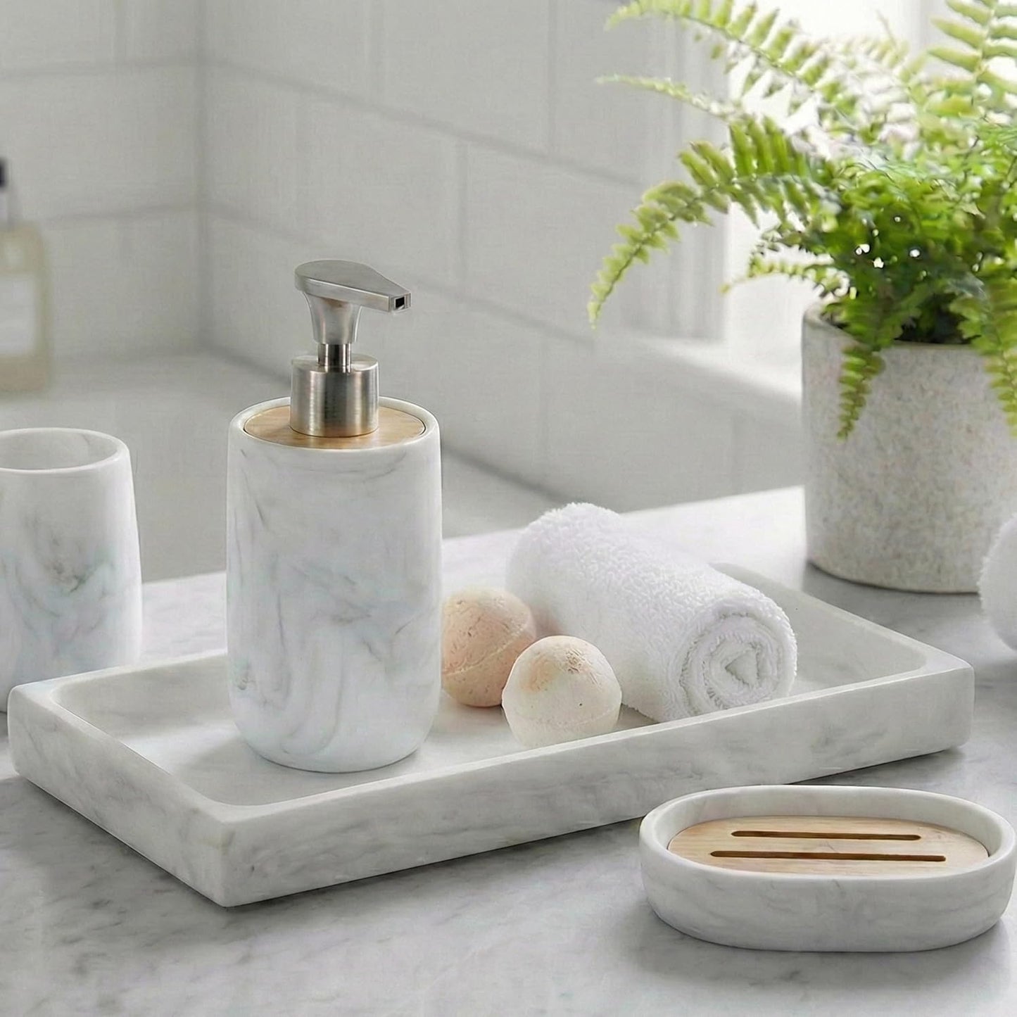 Badezimmer Set mit Tablett und Seifenspender, Set 4 Marble