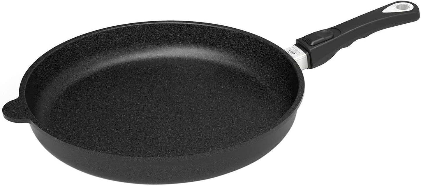 Induktionsgeeignete Gusspfanne mit Antihaftbeschichtung, Ø 32 cm Induktionsgeeignet