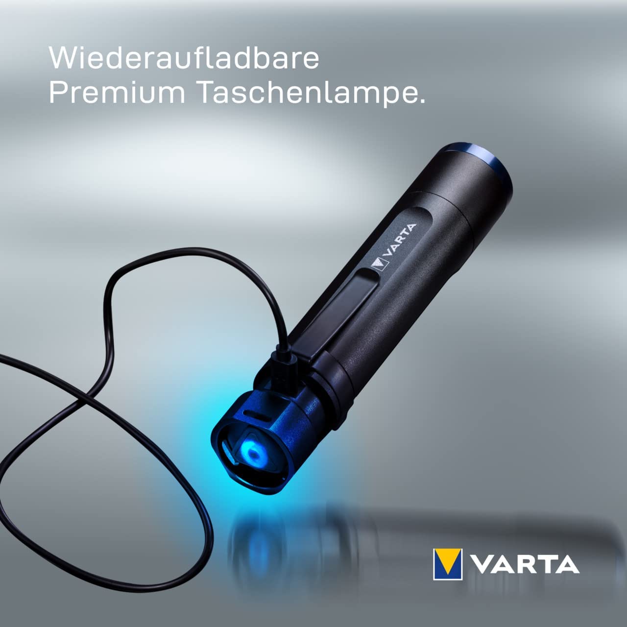 Night Cutter F20R, Taschenlampe